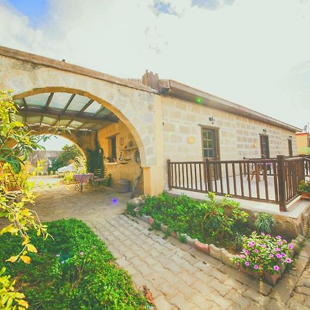 Castle Karpasia Guest House Authentic Atmosphere ! Rizokarpaso 외부 사진
