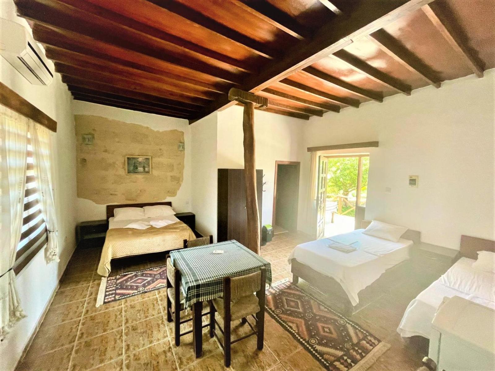 Castle Karpasia Guest House Authentic Atmosphere ! Rizokarpaso 외부 사진